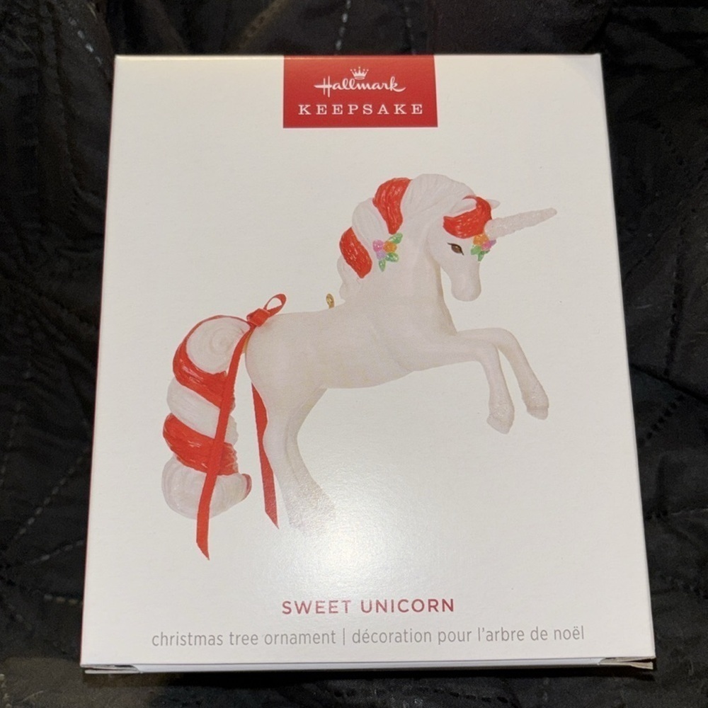 Sweet Unicorn Hallmark Keepsake Christmas Tree Ornament - Picture 5 of 6